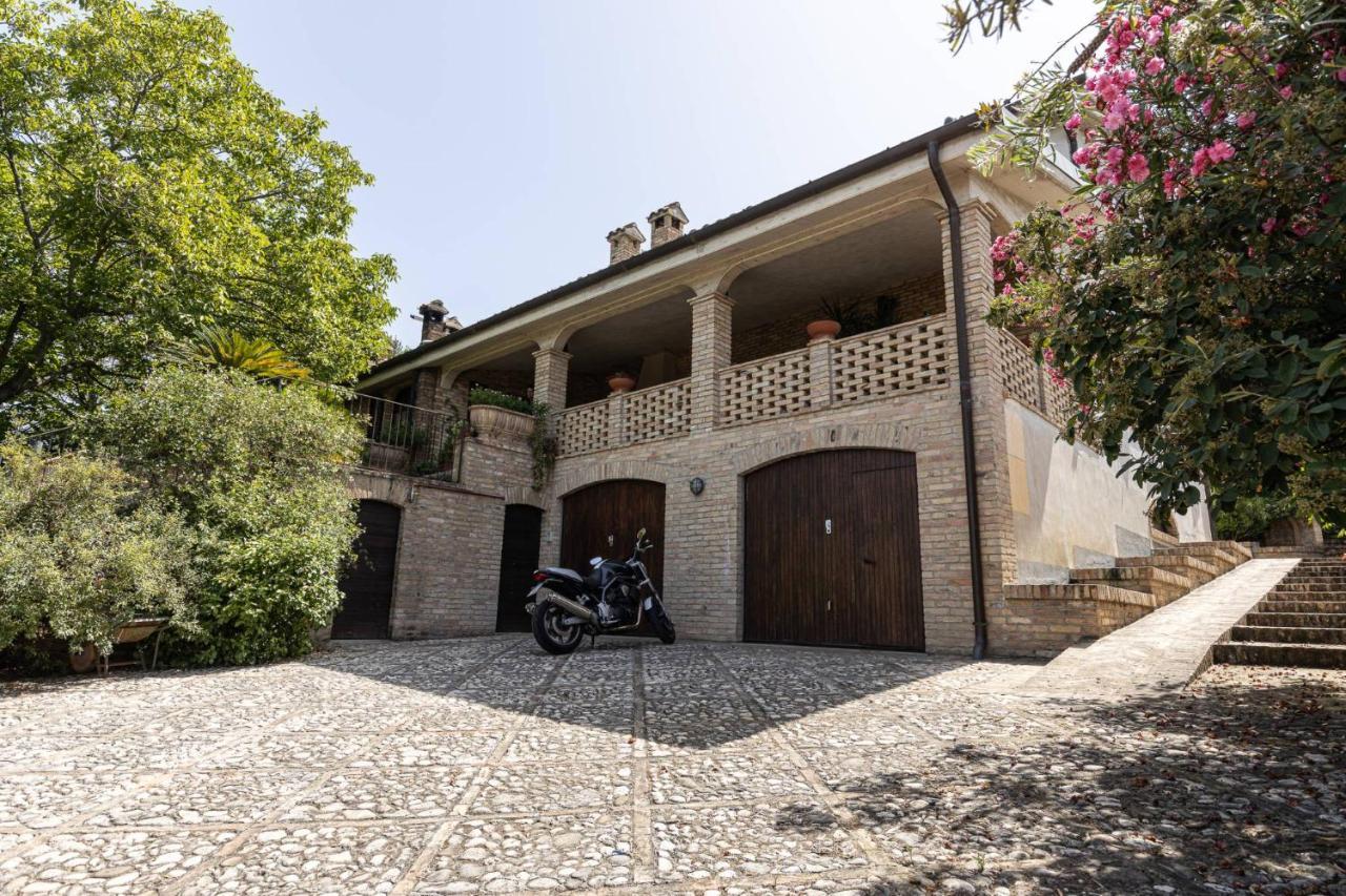 B&B Villa Dei Desideri Chieti Eksteriør bilde