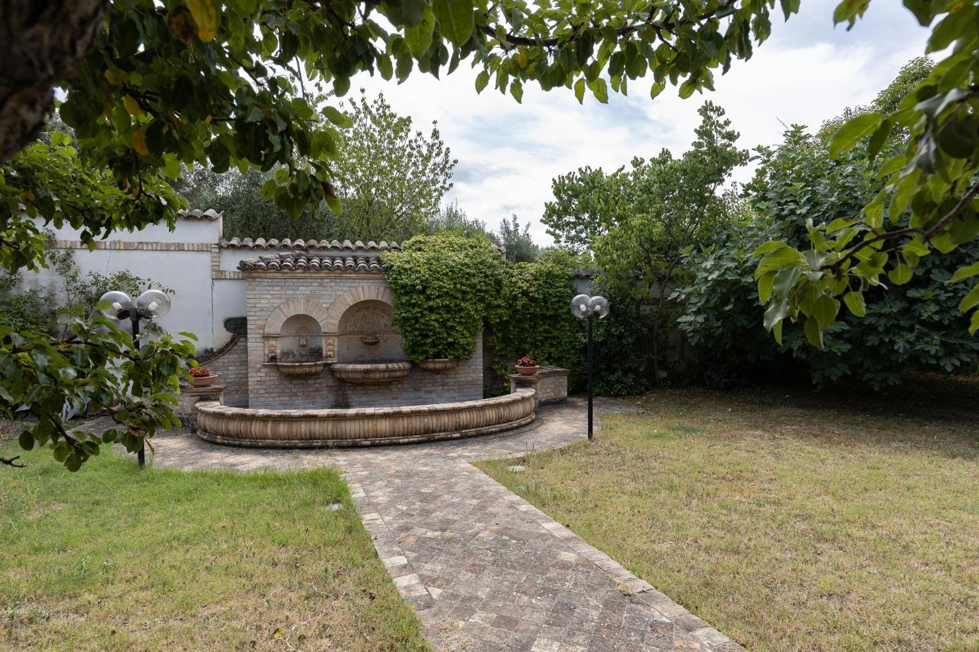 B&B Villa Dei Desideri Chieti Eksteriør bilde